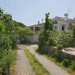Srdoc Konukevi 3*