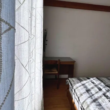 Srdoc Πανσιόν