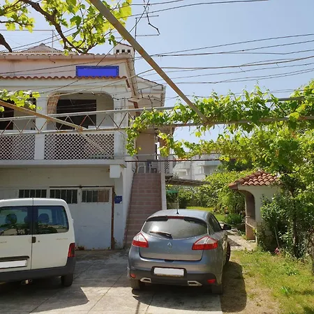 Srdoc Πανσιόν