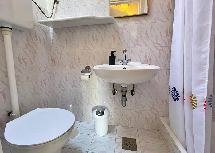 ゲストハウス Srdoc 3*