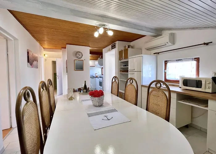 Srdoc ゲストハウス