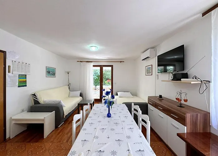 Srdoc ゲストハウス 3*