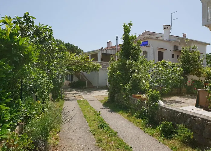 Srdoc Πανσιόν 3*