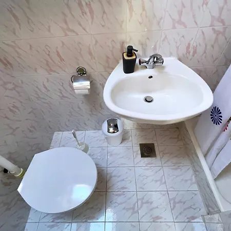 Srdoc Guest house 3*